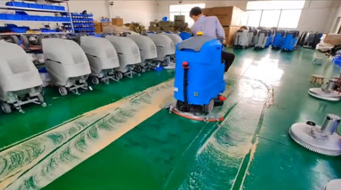 鄂州2023年还在用人工的物业保洁不妨试试洗地机吧